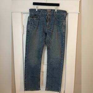 Men’s Ariat Jeans. 36x34 M5